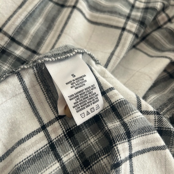 Aeropostale Flannel B&W - Picture 5 of 5